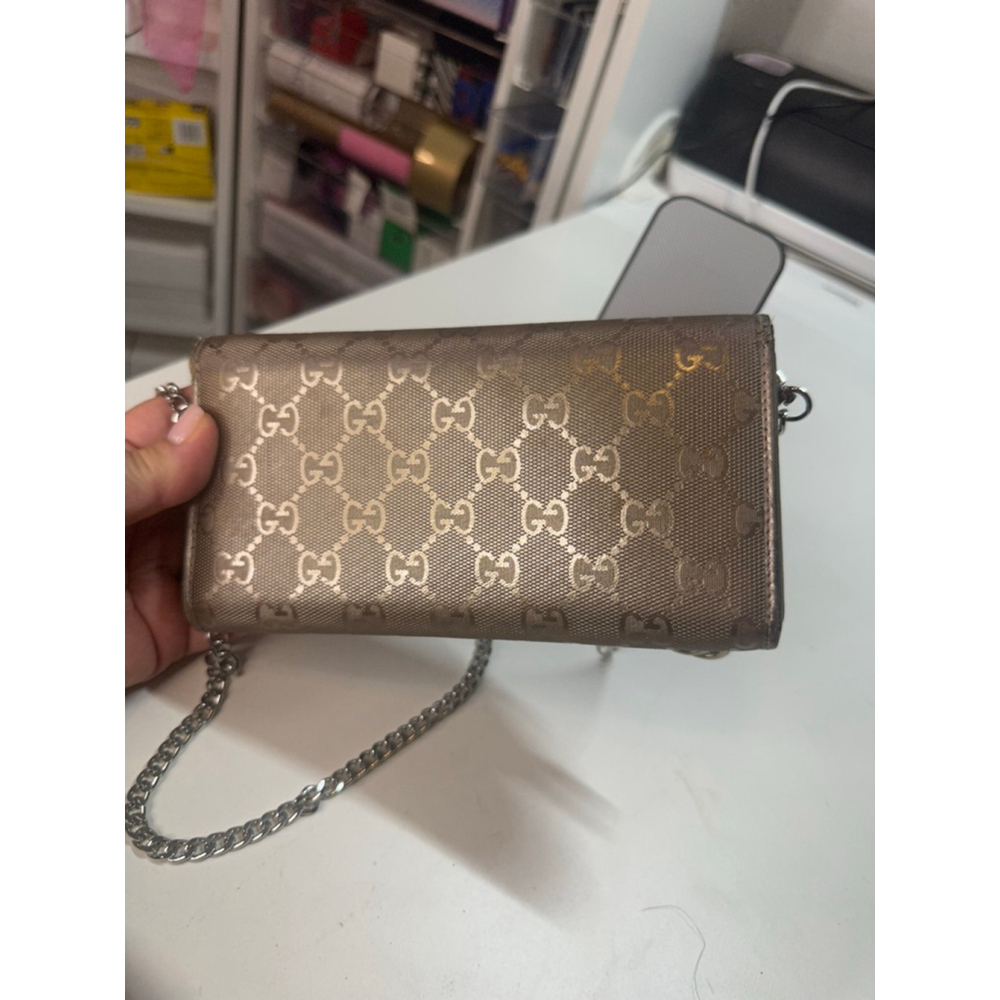 Women's Gucci Wallet on Chain Gold - Picture 5 of 13